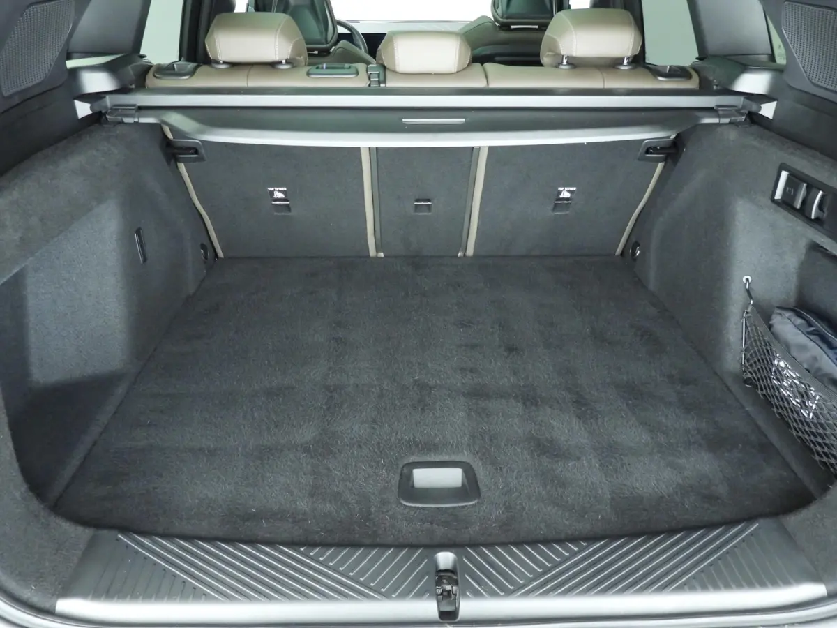 M50 | M-Sportpakket | LED | Leder | HUD | Panoramadak | Elektr. zetels | Active cruise | DAB | Harman-kardon sound | Alu 21 inch