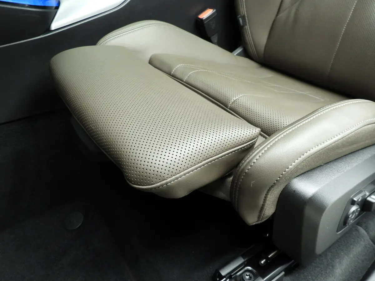 M50 | M-Sportpakket | LED | Leder | HUD | Panoramadak | Elektr. zetels | Active cruise | DAB | Harman-kardon sound | Alu 21 inch