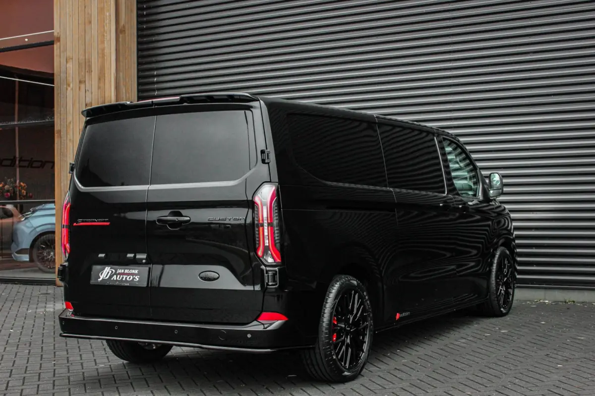 340 L2H1 Limited 71 kWh 218PK / JB- EDITON / CAMERA / 370KM RANGE / APPLE CARPLAY /DRIVERS- PACK /FULL OPTION