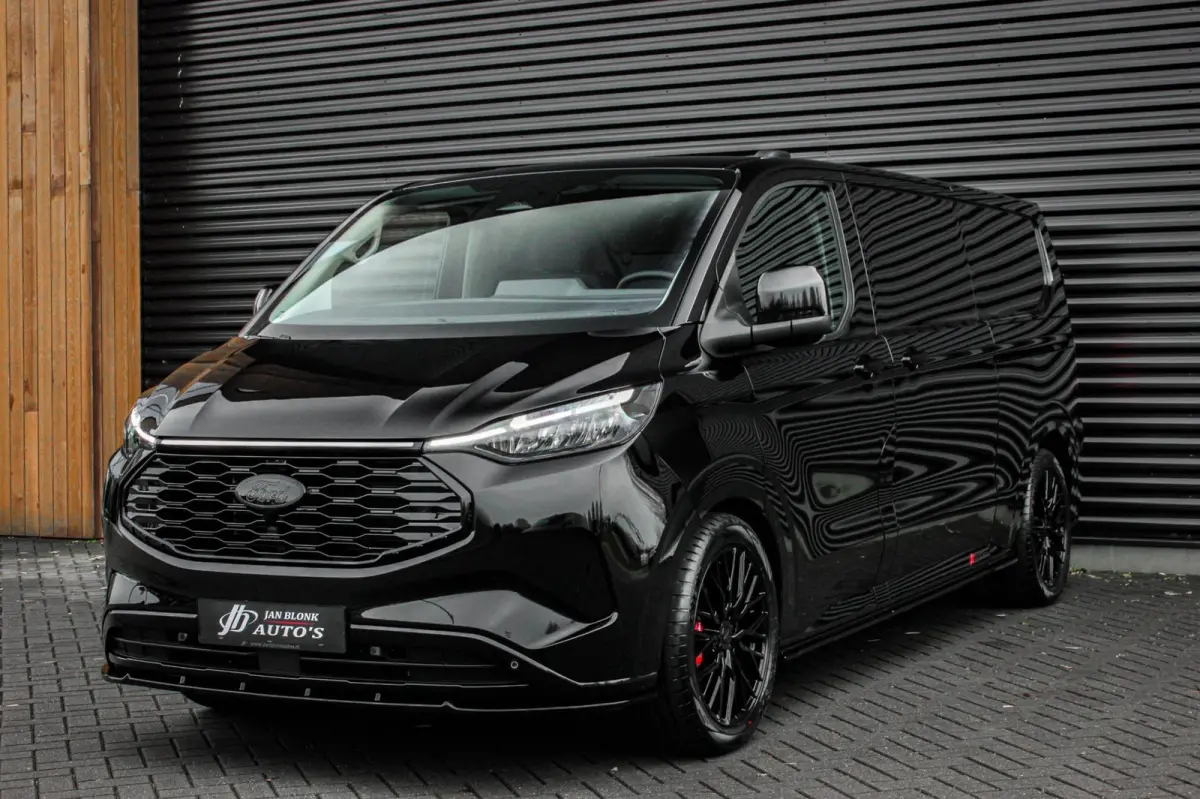 340 L2H1 Limited 71 kWh 218PK / JB- EDITON / CAMERA / 370KM RANGE / APPLE CARPLAY /DRIVERS- PACK /FULL OPTION