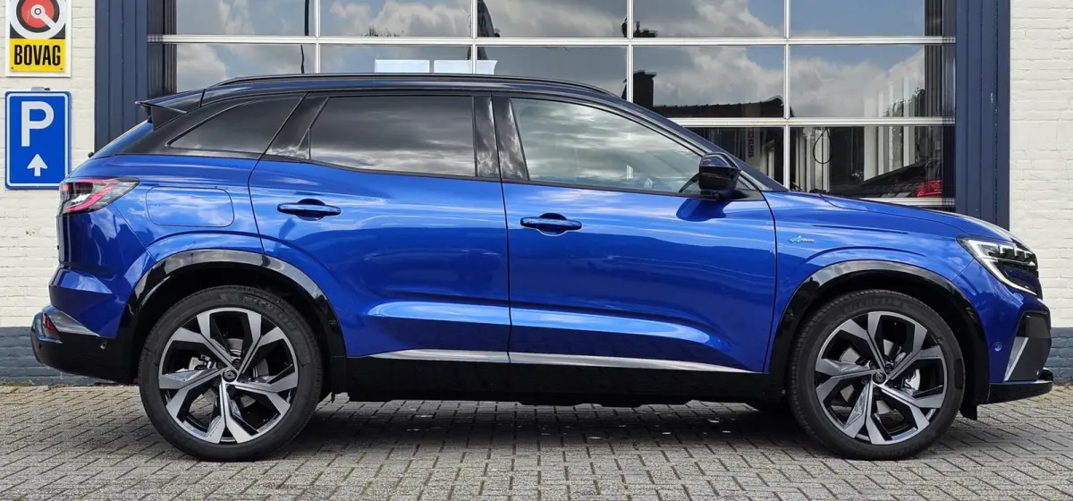 E-Tech Hybrid 200 Techno Esprit Alpine