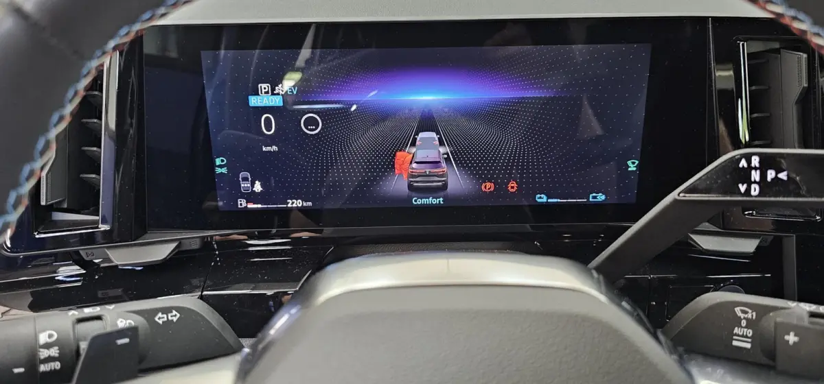 E-Tech Hybrid 200 Techno Esprit Alpine