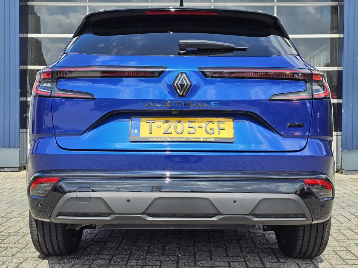 E-Tech Hybrid 200 Techno Esprit Alpine