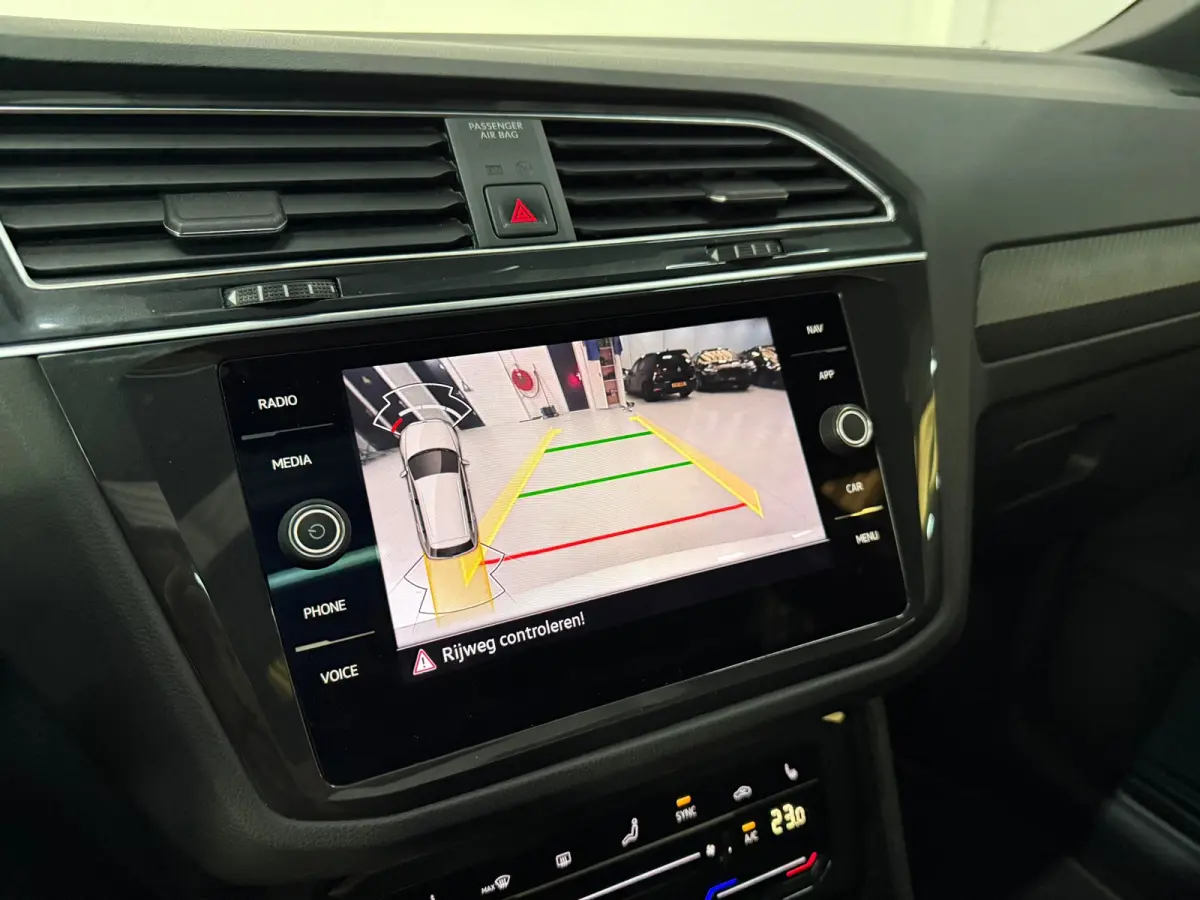 1.5 TSI R-Line Panoramadak, Applecarplay, Camera