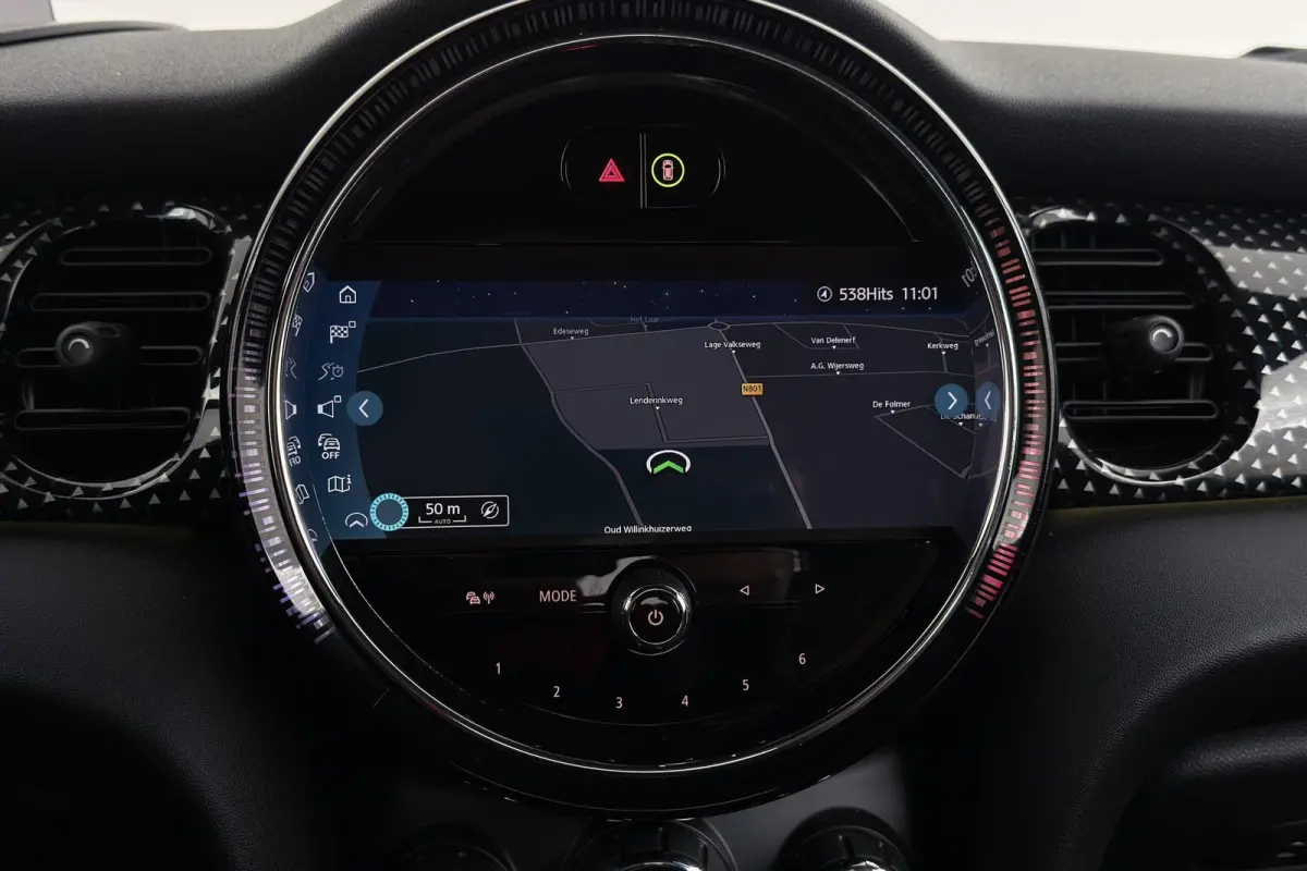 Mini 1.5 SideWalk | Org NL | Head-Up | Leer | Sportstoel | CarPlay | Camera | Stoelverwarming | Climate Control