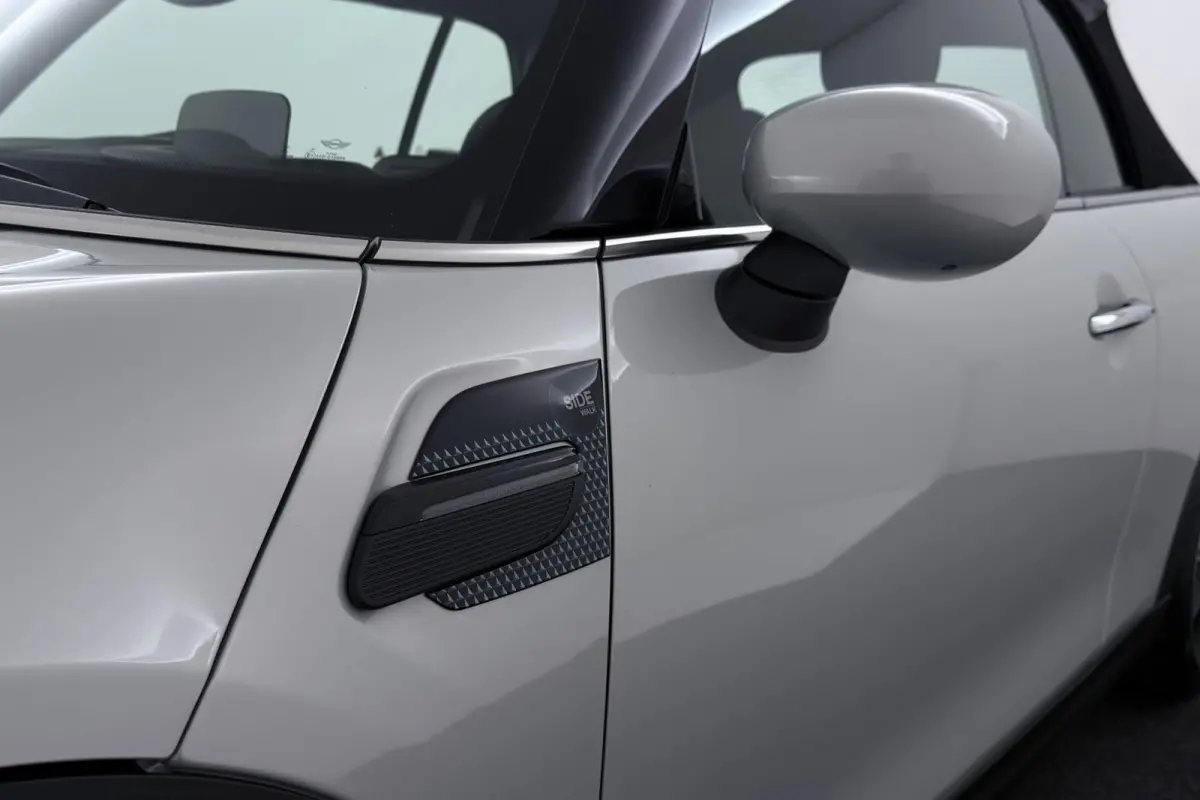 Mini 1.5 SideWalk | Org NL | Head-Up | Leer | Sportstoel | CarPlay | Camera | Stoelverwarming | Climate Control