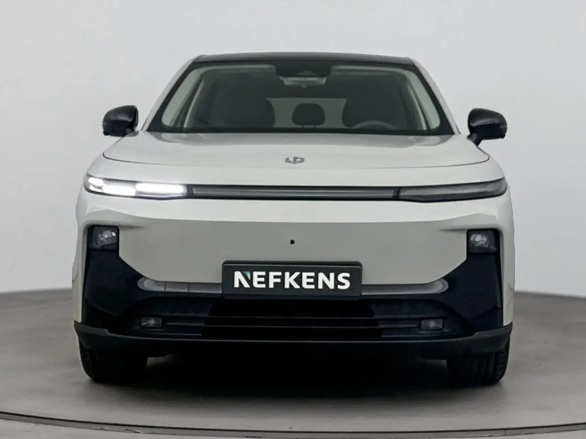 Design ProMax 67.1 kWh | Panoramadak | Navigatie | Stoel / Stuur Verwarming | Camera | Led