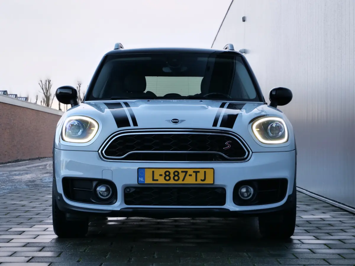 Mini 2.0 Cooper S 192pk Chili Automaat PDC / Camera / Stoelverwarming