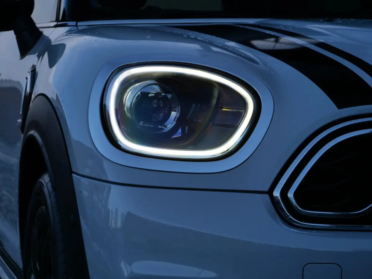 Mini 2.0 Cooper S 192pk Chili Automaat PDC / Camera / Stoelverwarming