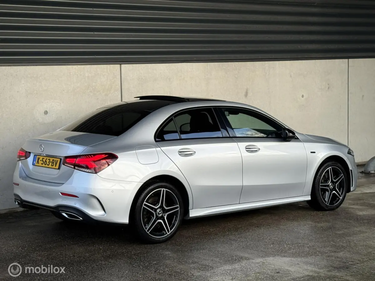 250e|AMG|Multibeam|Night|Pano|Trekhaak|