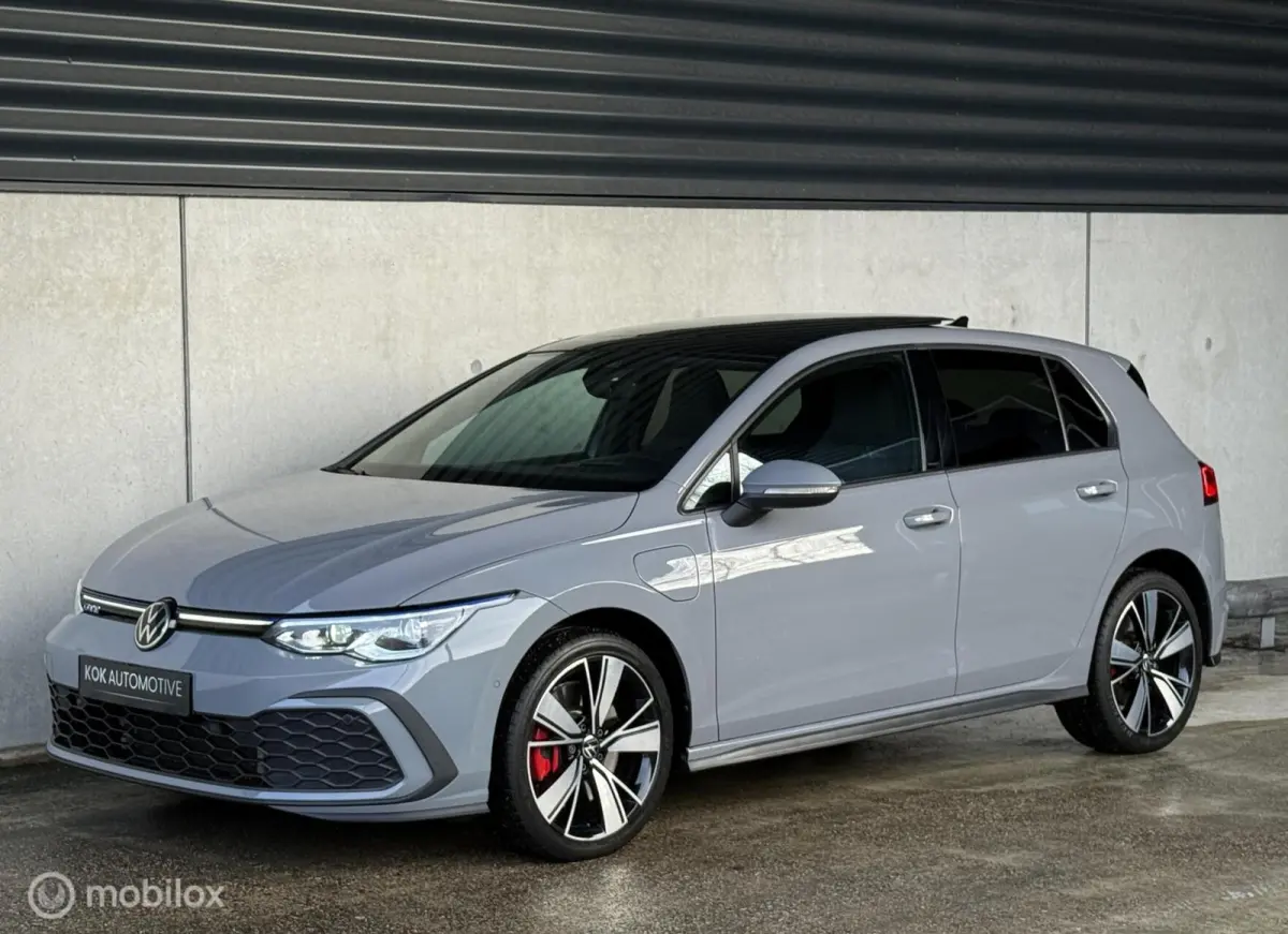 GTE|HUD|IQ LIGHT|PANO|TREKHAAK|ACC|CARPLAY|