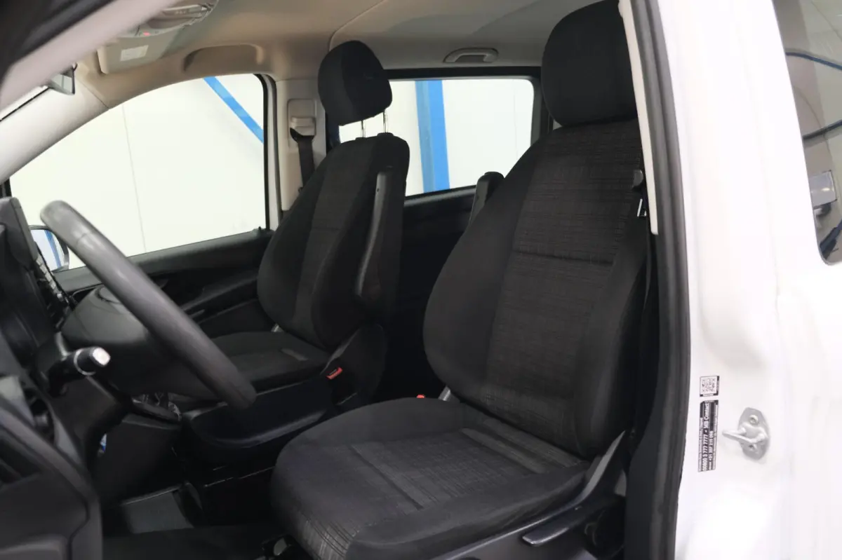 110 CDI Base Extra Lang > Export €14950,- Netto <