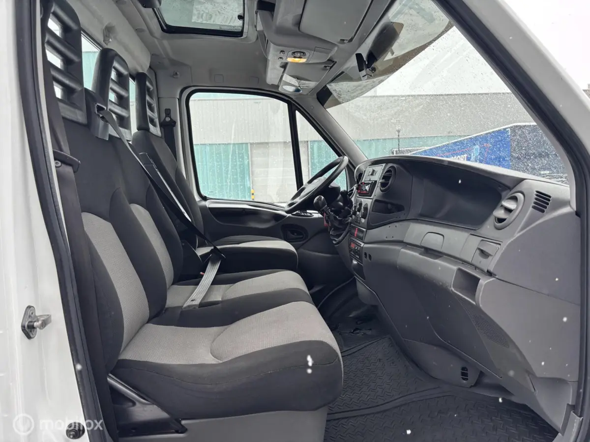 50C35 BE COMBI 5 TON LAADV DEALER TRUCK AIRCO
