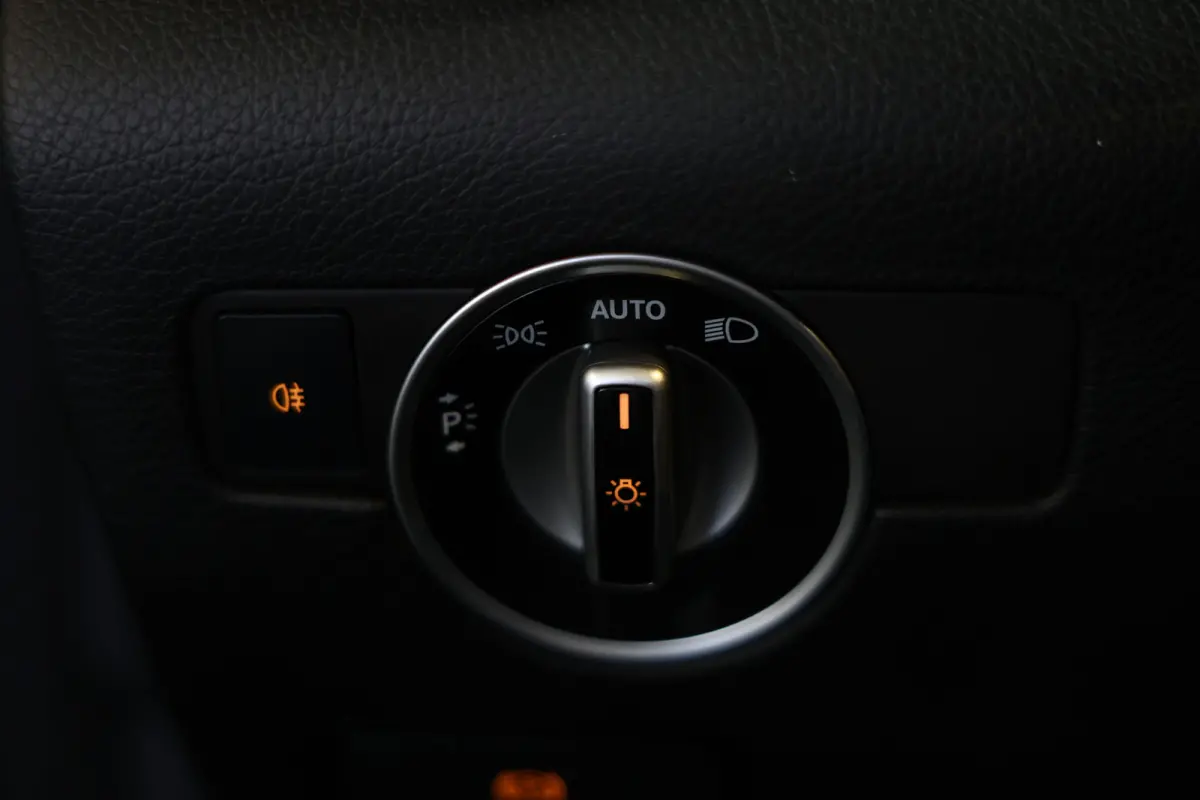 250 AMG AUT NAVI PANO AIRSCARF STOELVW ECC "11