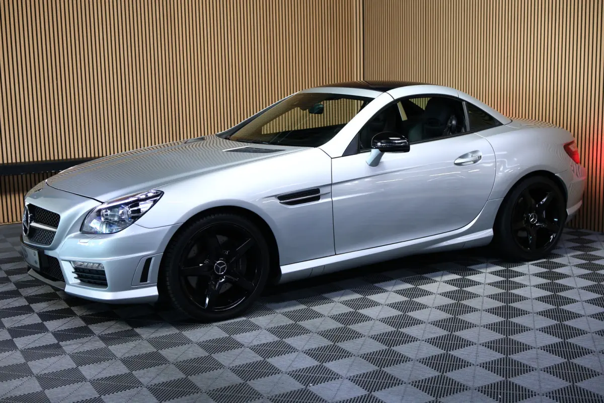 250 AMG AUT NAVI PANO AIRSCARF STOELVW ECC "11