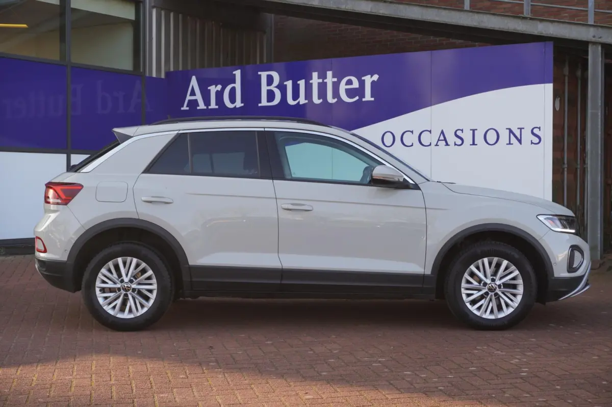 1.5 TSI Life 150PK / Orig-NL / Vitrual /Navigatie / Camera / ParkeerHulp / ACC / = ZOMER AKTIE