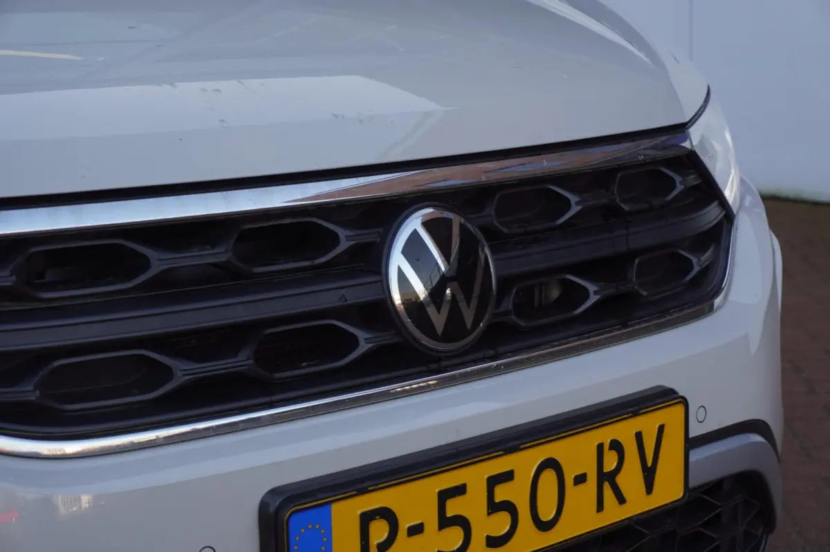 1.5 TSI Life 150PK / Orig-NL / Vitrual /Navigatie / Camera / ParkeerHulp / ACC / = ZOMER AKTIE