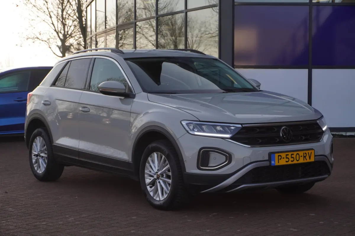 1.5 TSI Life 150PK / Orig-NL / Vitrual /Navigatie / Camera / ParkeerHulp / ACC / = ZOMER AKTIE