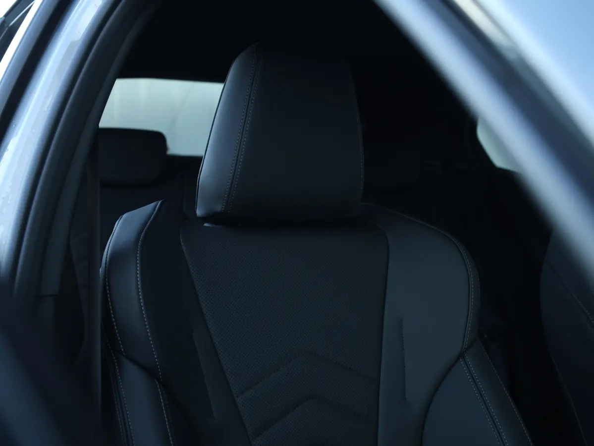 120 M Sport Design Edition M Sportpakket/ Stuurwielrand verwarmd/ Achteruitrijcamera/ Getint Glas/ Sportstoelen/ Driving Assistant