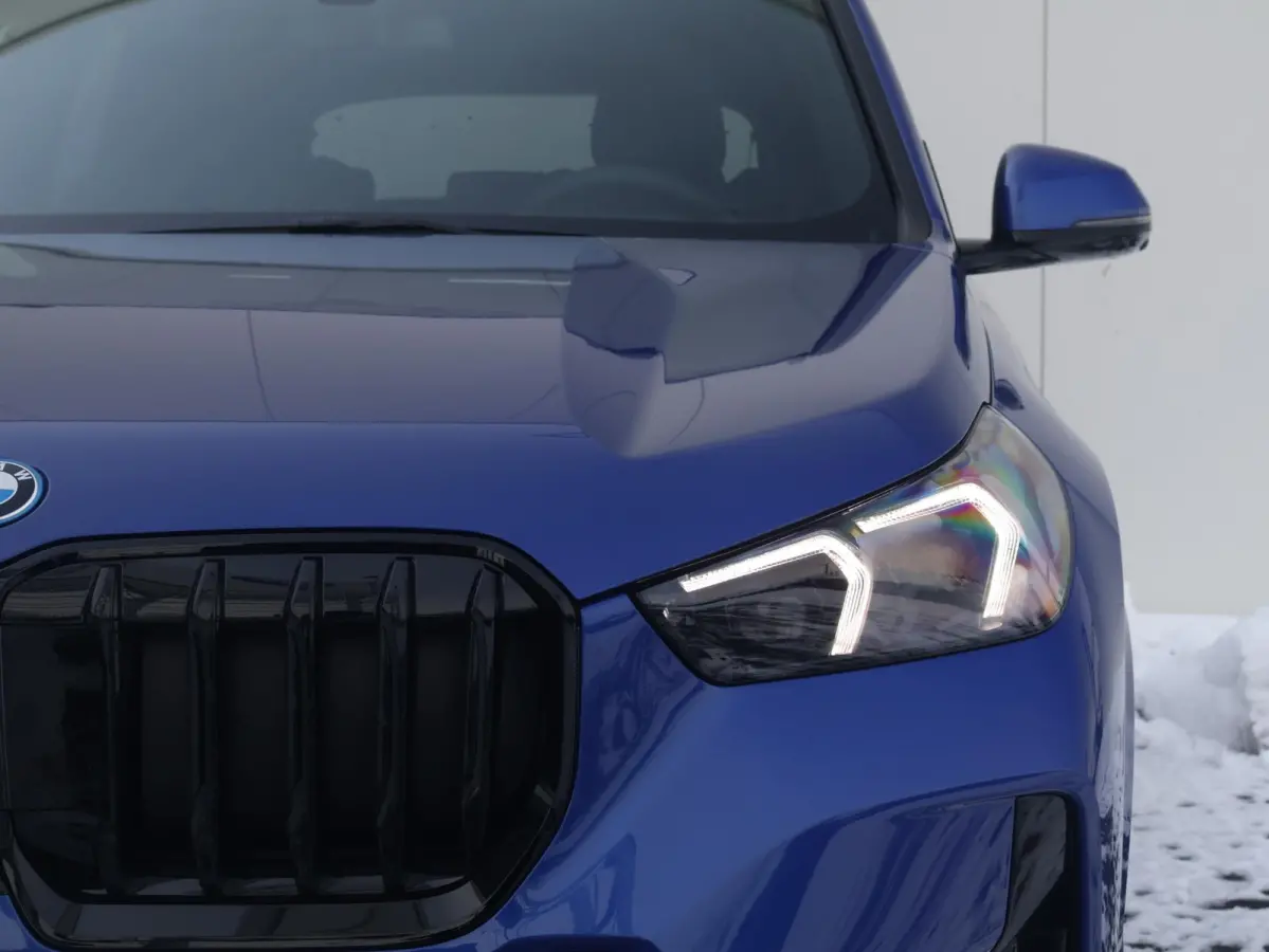xDrive25e | SoH 100% | M Sportpakket Pro | Stuurwielrand verwarmd | Comfort Access | Trekhaak | Panoramadak | Stoelverwarming | Driving Assistant Plus | Head-Up