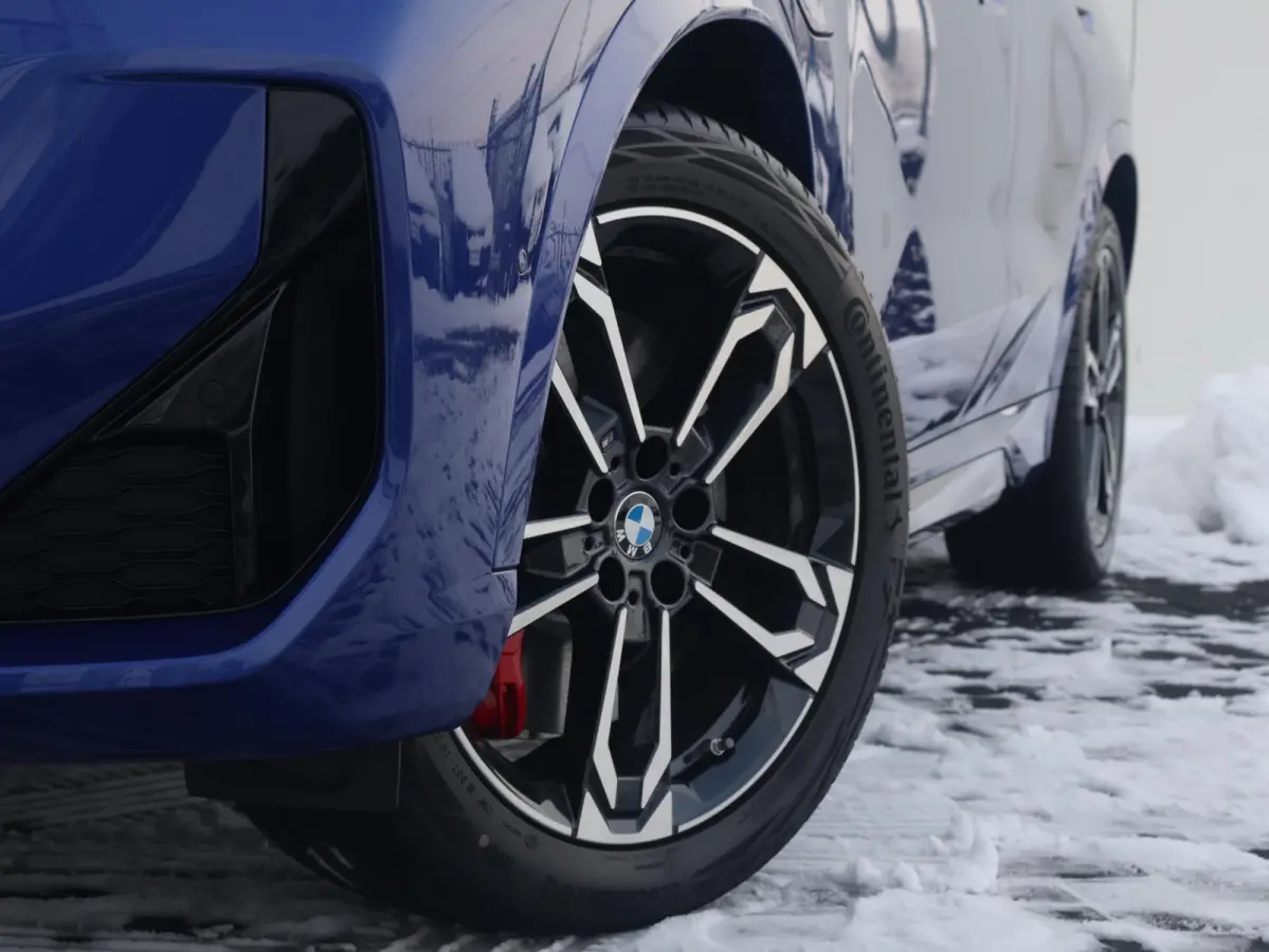 xDrive25e | SoH 100% | M Sportpakket Pro | Stuurwielrand verwarmd | Comfort Access | Trekhaak | Panoramadak | Stoelverwarming | Driving Assistant Plus | Head-Up