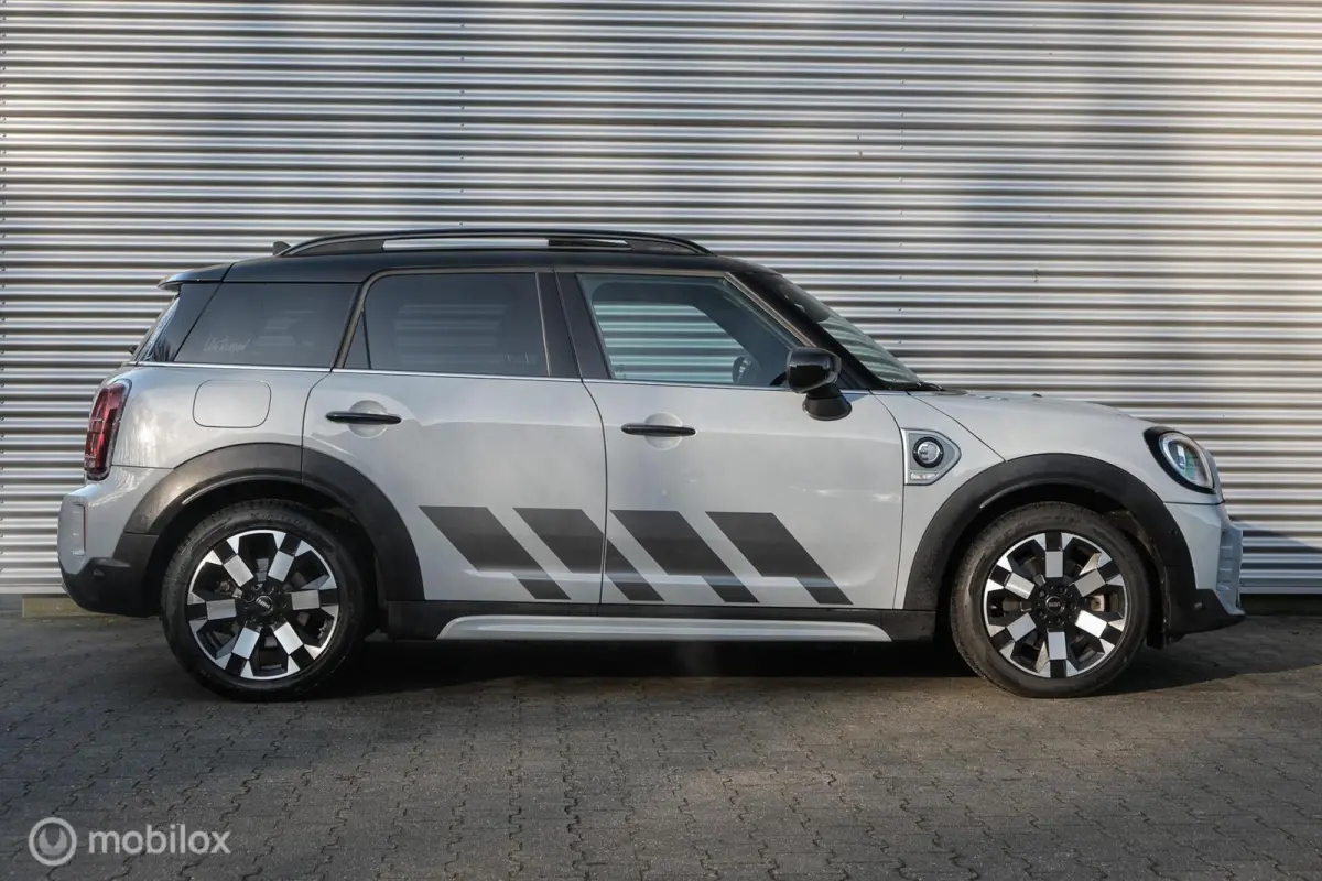 2.0 Cooper ALL4 Untamed Edition | Pano | Stoelverw. | LED | CarPlay | Adaptief | HUD | Harman Kardon