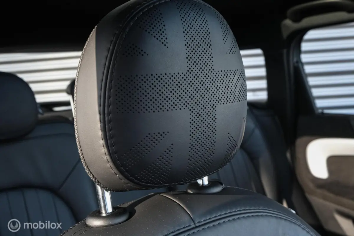 2.0 Cooper ALL4 Untamed Edition | Pano | Stoelverw. | LED | CarPlay | Adaptief | HUD | Harman Kardon