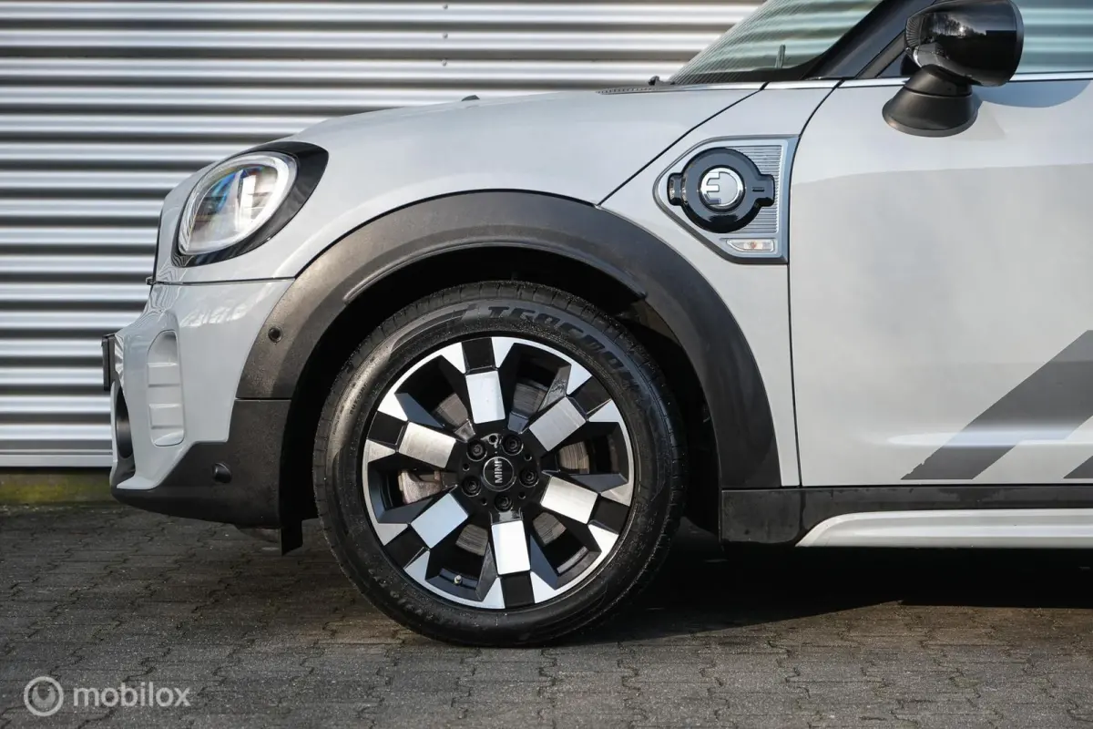 2.0 Cooper ALL4 Untamed Edition | Pano | Stoelverw. | LED | CarPlay | Adaptief | HUD | Harman Kardon