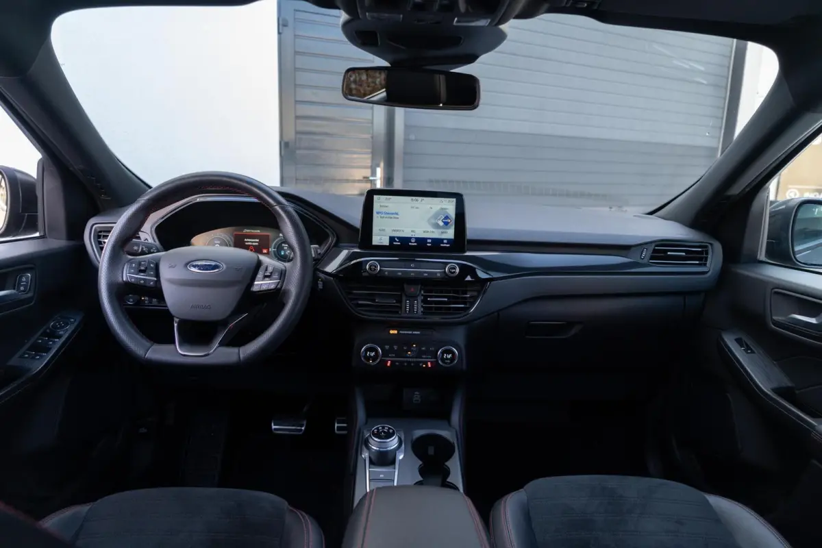2.5 PHEV ST-Line X 225PK PANO / CAMERA / B&O