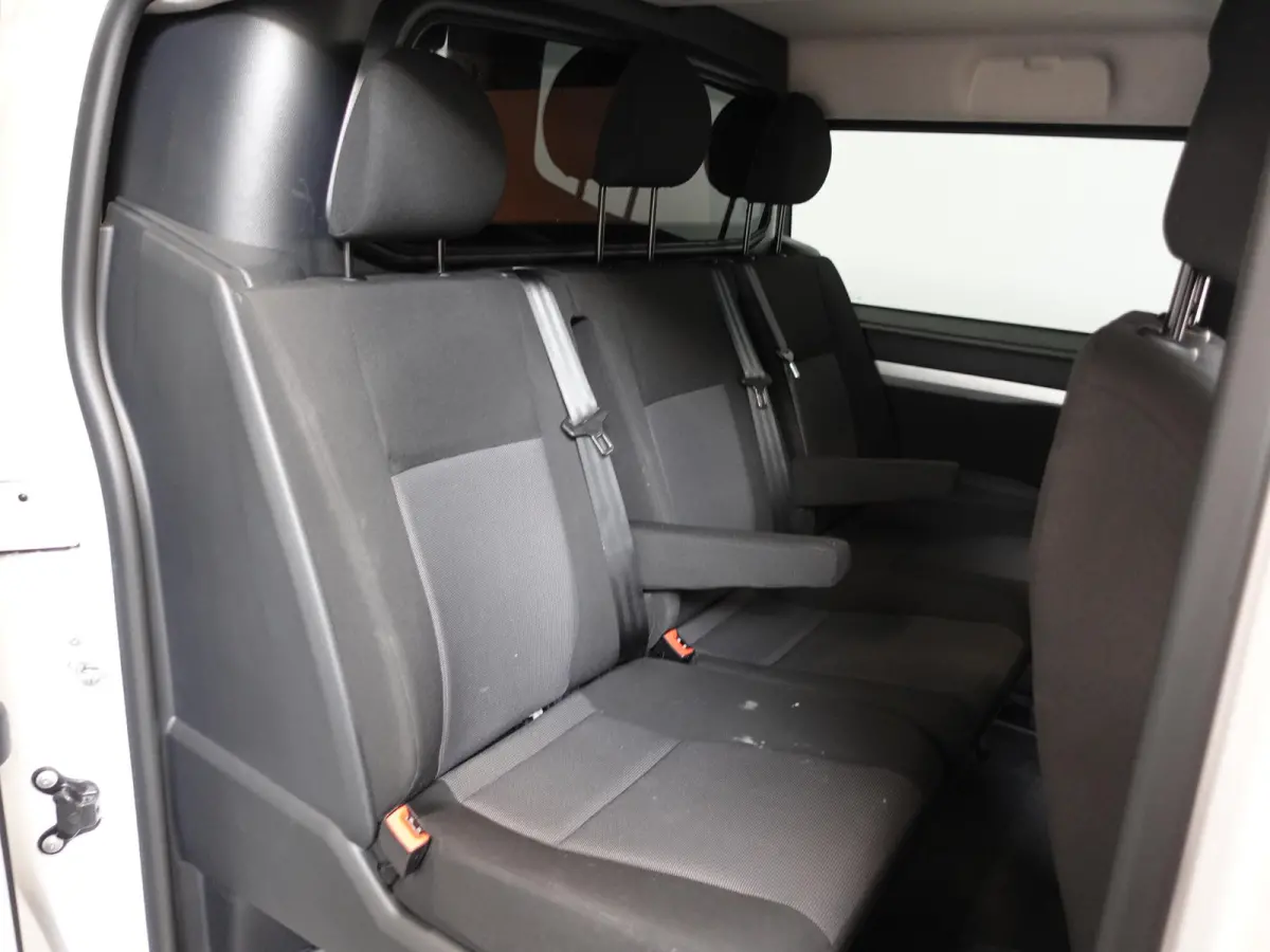 2.0 CDTI L3H1 Edition Airco Navigatie Parkeersensoren Trekhaak