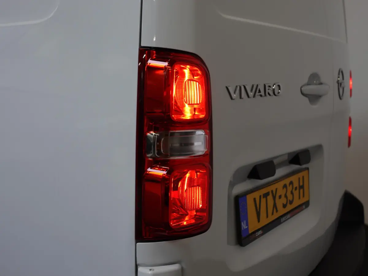 2.0 CDTI L3H1 Edition Airco Navigatie Parkeersensoren Trekhaak