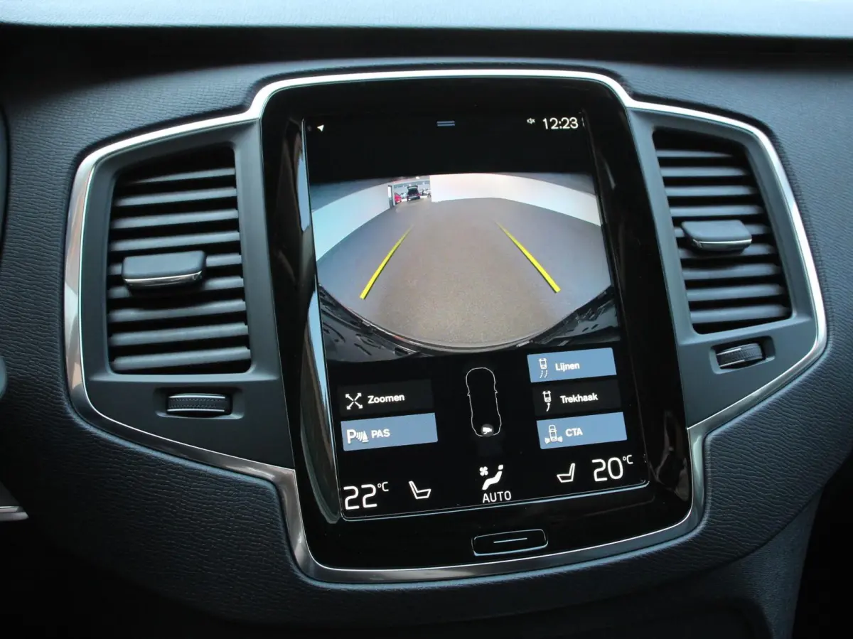 2.0 T8 Recharge AWD Inscription Expression 7p Leder Navigatie Camera Climate Control Extra Getint Glas Lichtmetalen Velgen Elektrische achterklep Cruise control