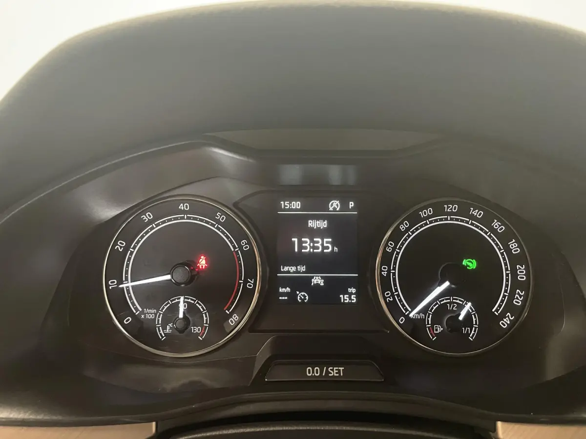 1.0 TSI 110pk DSG Style Apple Carplay/Android Auto Climate Control Elektrisch bedienbare kofferbak Dab Extra Getint Glas