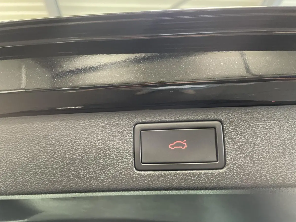 1.0 TSI 110pk DSG Style Apple Carplay/Android Auto Climate Control Elektrisch bedienbare kofferbak Dab Extra Getint Glas