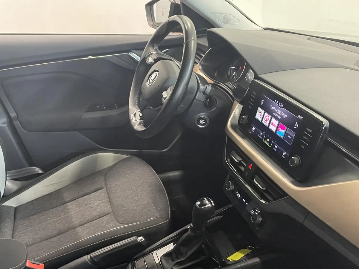 1.0 TSI 110pk DSG Style Apple Carplay/Android Auto Climate Control Elektrisch bedienbare kofferbak Dab Extra Getint Glas