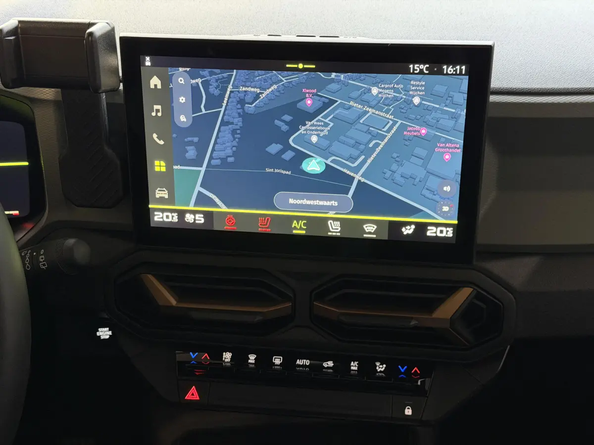 1.2 MILD HYBRID 130 PK PANO SCHUIFDAK NAVI ELEK.KLEP CAMERA STOEL/STUUR VERW. LED AWD 4X4 4WD