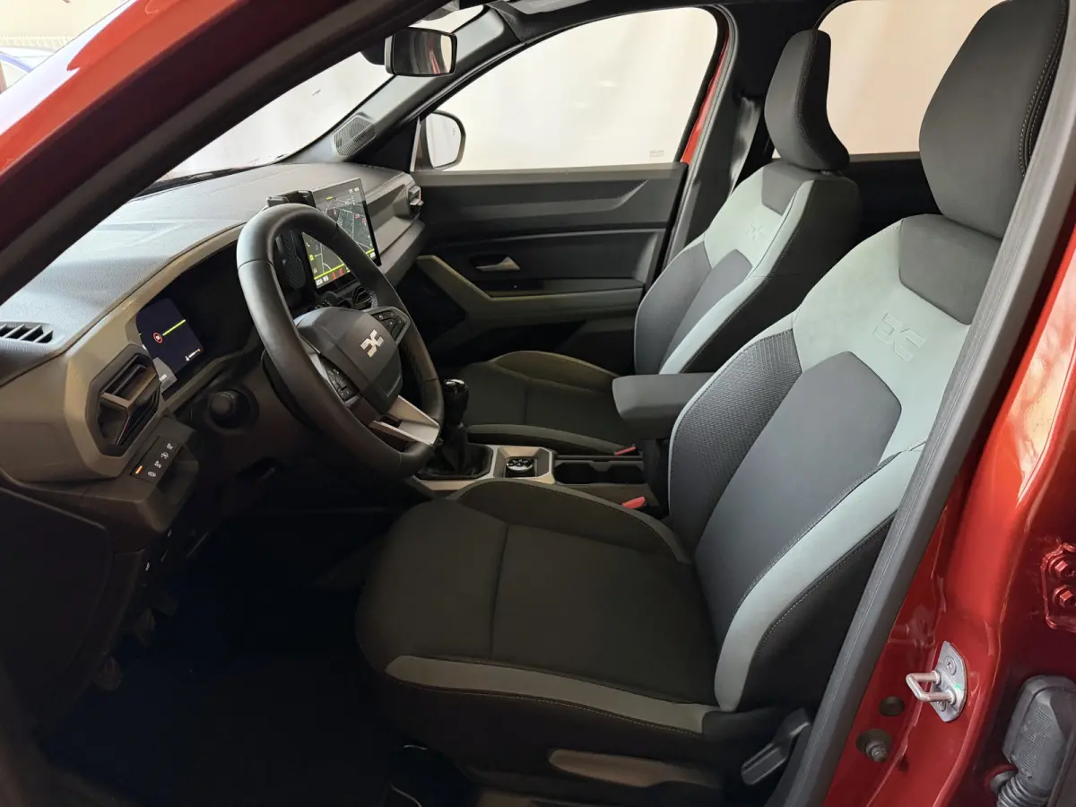 1.2 MILD HYBRID 130 PK PANO SCHUIFDAK NAVI ELEK.KLEP CAMERA STOEL/STUUR VERW. LED AWD 4X4 4WD