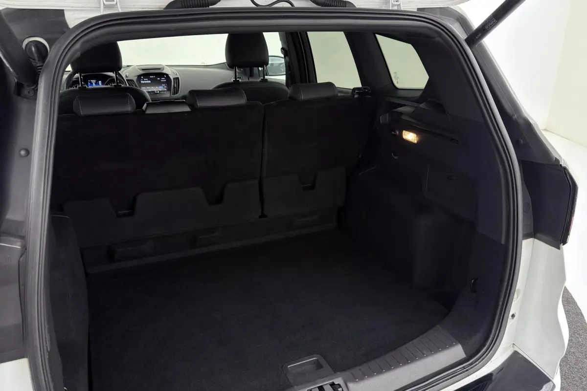 1.5 EcoBoost ST Line AWD | CarPlay | Camera | Sony | Keyless Entry/Start | Winter Pack |
