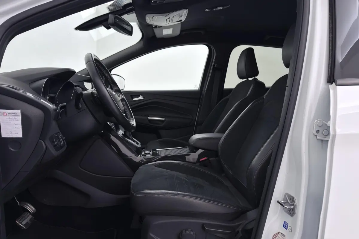 1.5 EcoBoost ST Line AWD | CarPlay | Camera | Sony | Keyless Entry/Start | Winter Pack |