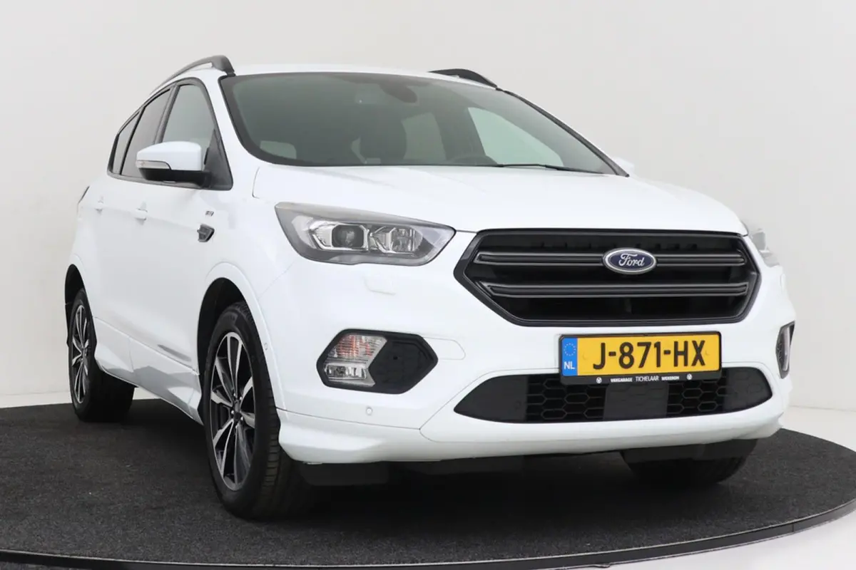 1.5 EcoBoost ST Line AWD | CarPlay | Camera | Sony | Keyless Entry/Start | Winter Pack |