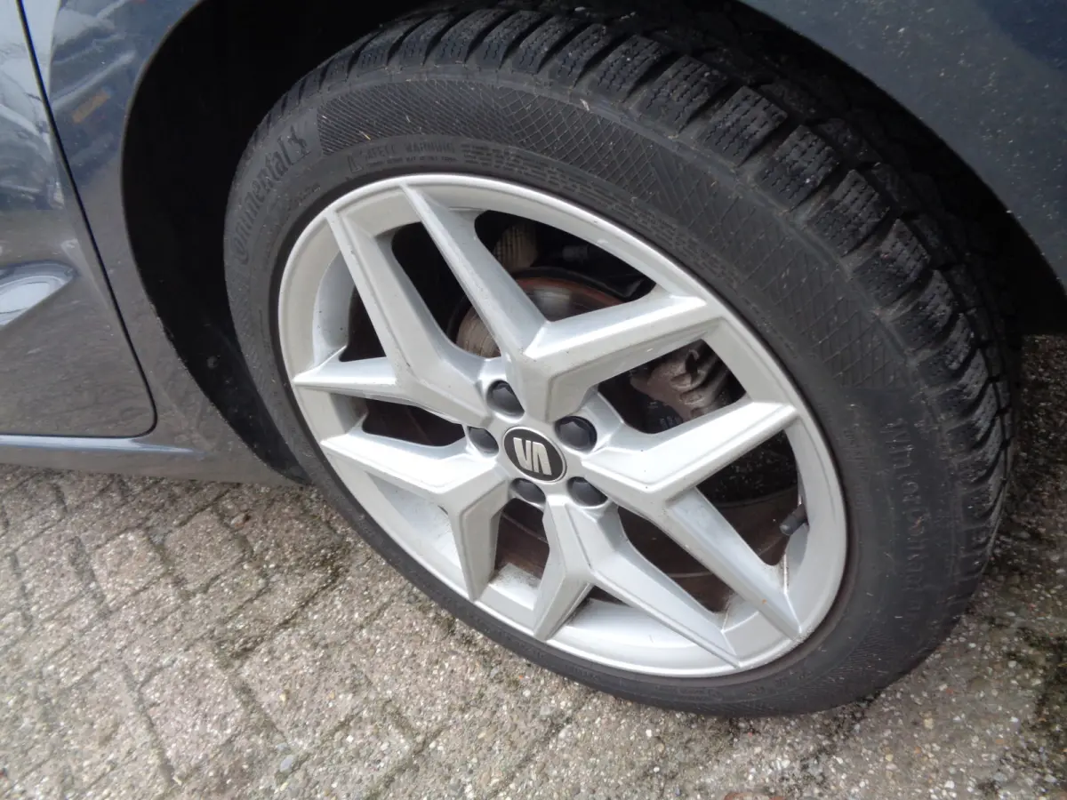 1.0 TSI FR Business Intense Ecc,camera, PDC, Navigatie, carplay/android auto