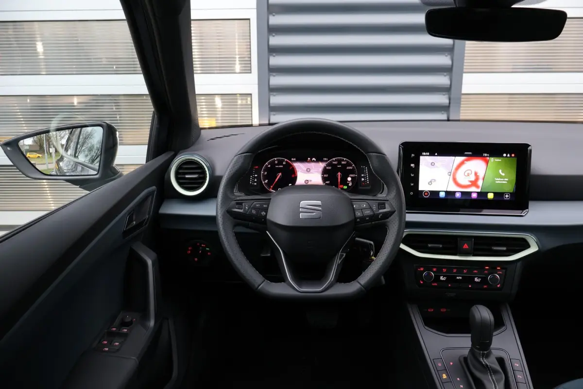 1.0 EcoTSI 115pk DSG Style Business Connect | Navigatie | Apple Carplay/Android Auto
