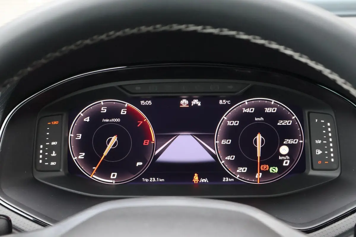 1.0 EcoTSI 115pk DSG Style Business Connect | Navigatie | Apple Carplay/Android Auto