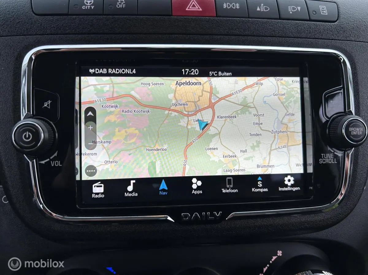 40C21H 3.0 410 NIEUWSTAAT/TIJHOF/EL LIER/NAVIGATIE