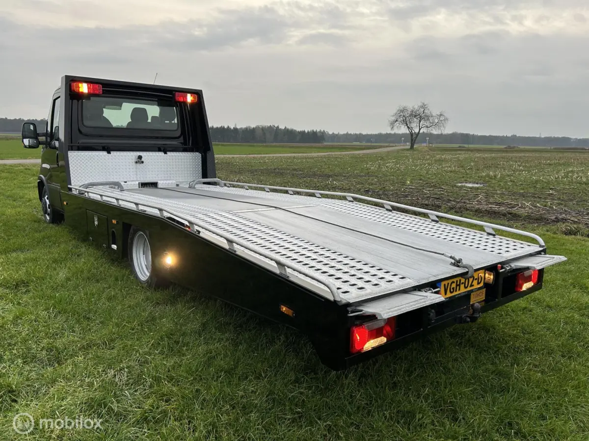 40C21H 3.0 410 NIEUWSTAAT/TIJHOF/EL LIER/NAVIGATIE
