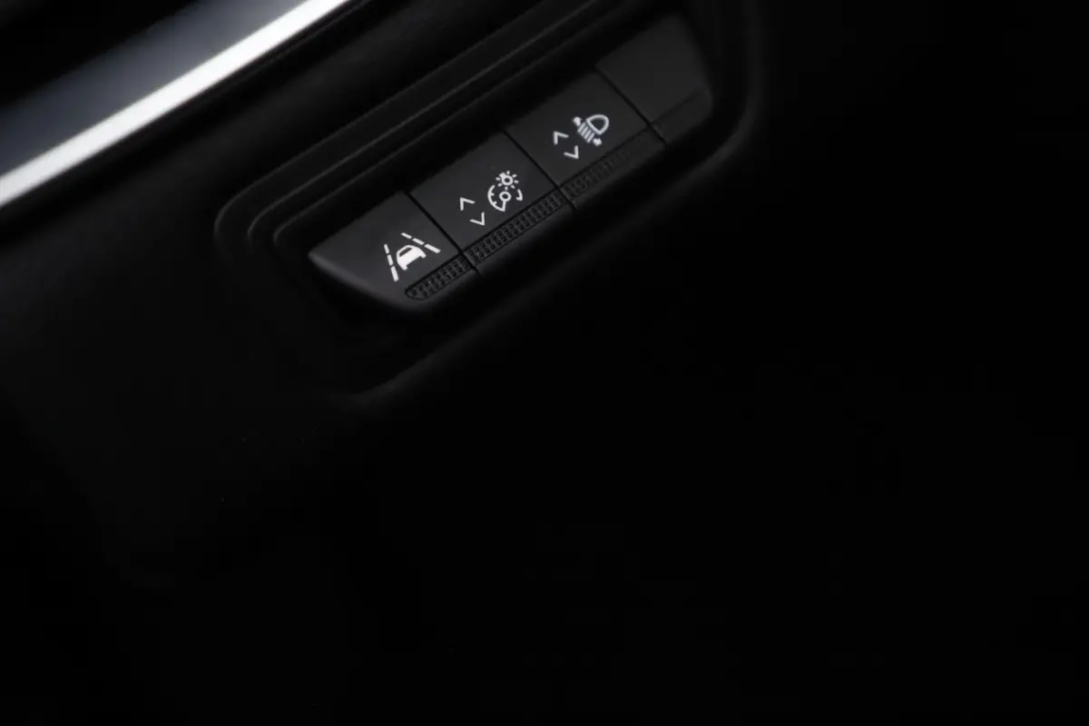 1.0 TCe Zen Navigatie Airco Cruise Control Carplay Android LED