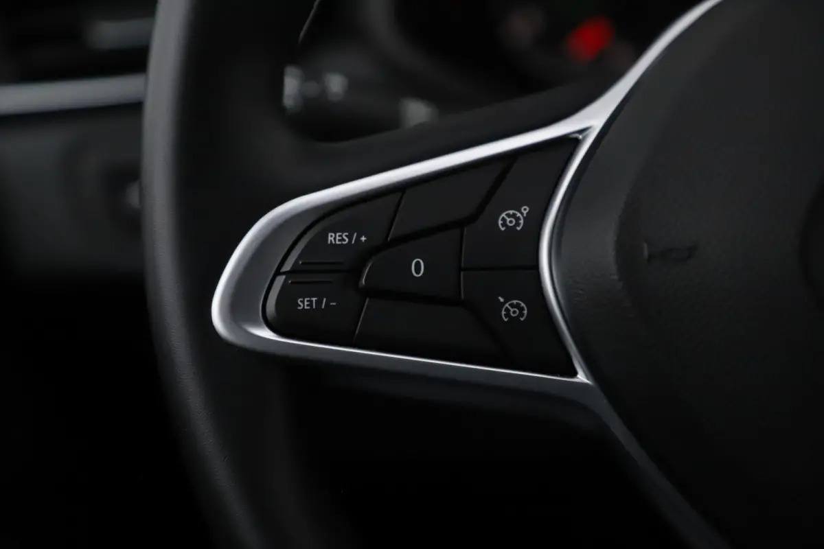 1.0 TCe Zen Navigatie Airco Cruise Control Carplay Android LED