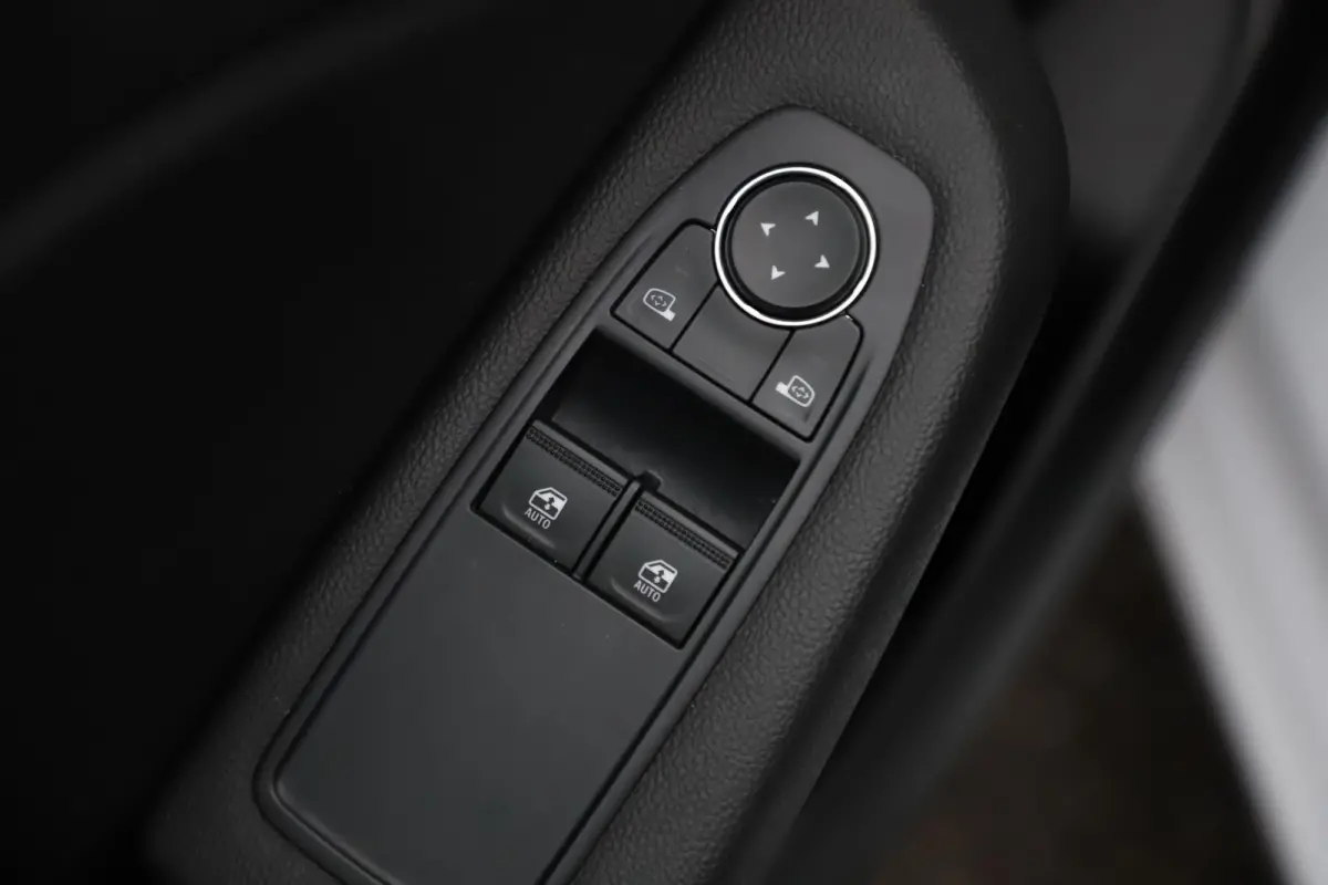 1.0 TCe Zen Navigatie Airco Cruise Control Carplay Android LED