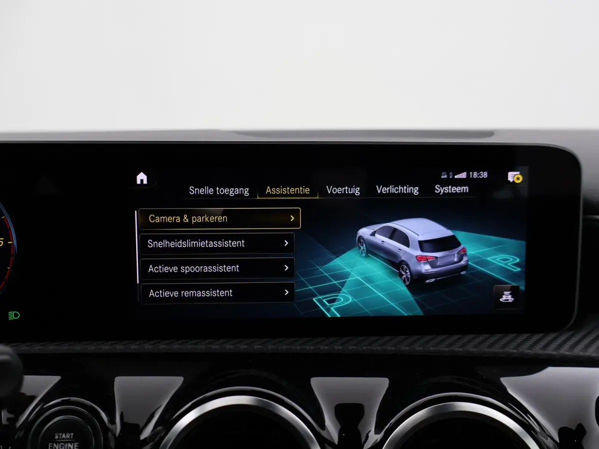 180D AUT. NIEUW MODEL + WIDESCREEN MBUX | CAMERA | 18" AMG | STOELVERW. | LED | DAB