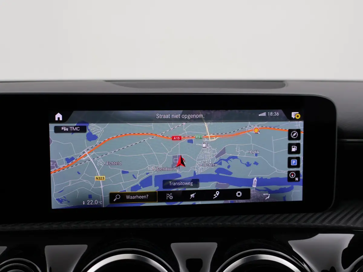 180D AUT. NIEUW MODEL + WIDESCREEN MBUX | CAMERA | 18" AMG | STOELVERW. | LED | DAB